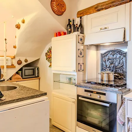 Holiday home Casetta Rosa By Interhome